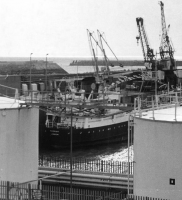 Tanker berth, 1975