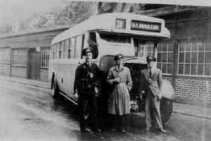 The St Martin bus at Snow Hill