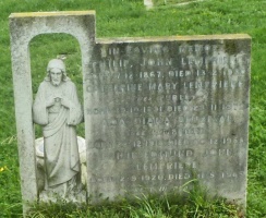 Mont a l’Abbe cemetery