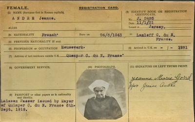 Alien record card of Jeanne Andre