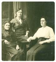 Annie, May and Mabel Ahier