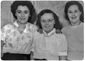 Marie Francoise Harris, nee Rabet (1894-1976), centre, with her daughters Sheila Elsie (1939-2009) and Joyce Alexandra (1920- )