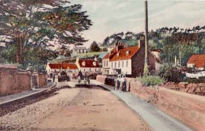 ... a tinted version of the same 1907 image
