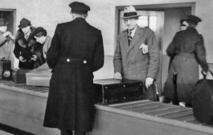 The 1937 baggage hall