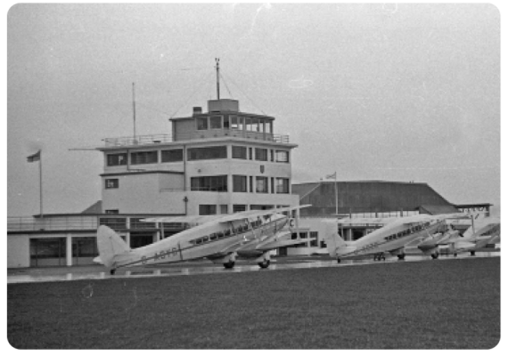 ... mimicking the sight which became commonplace on the beach at West Park before the Airport opened
