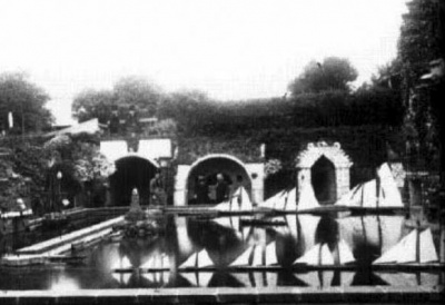 Photograph by Ernest Baudoux