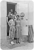 Le Clercq family at their Icho View Tea Room, 1957