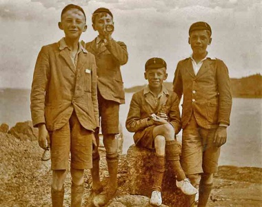 Basil and Roy Bisson with Victoria College friends c1925