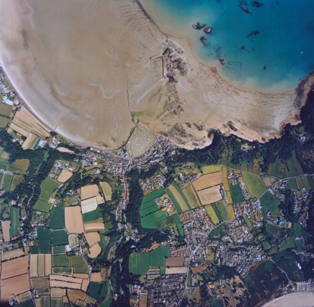 File:H23Aerial1997StAubin.jpg