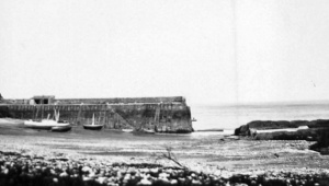 Another photograph from the 1910 album