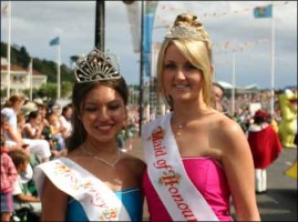 2004 - Sophie Chaopradith with Maid of Honour Lucy Mason