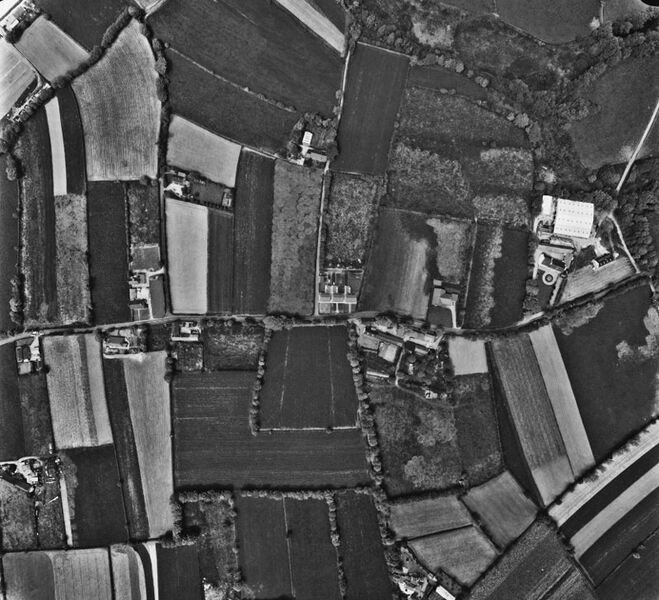 File:H23Aerial1969StJohn'sVillage10NEback4.jpg