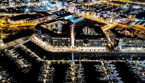 Elizabeth Marina photographed by Bam Perspectives