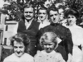 Edward Richard Turner and Alice Maud, nee Barnes, and family