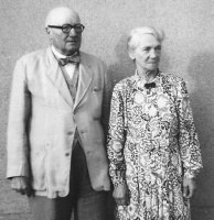 James Hepburn Hibbs, who owned Millbrook Cash Stores, with his wife after his retirement
