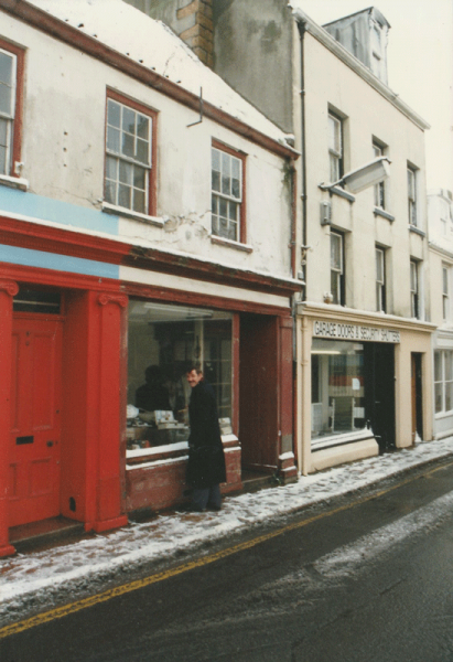 File:FT25DumaresqStreet1990s.png