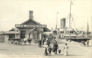 Passengers join Reindeer