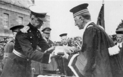 William Douglas-Smith