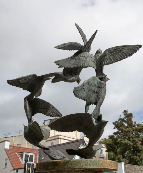 File:W22SculptureMigration3.jpg