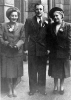 Ray, Marguerite and Adeline Gallichan