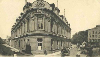Carriages at the Town Hall