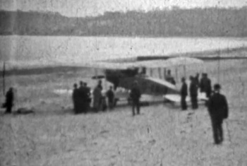 An early beach landing in 1933