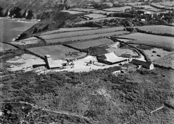 1933 aerial photograph by Aerofilms
