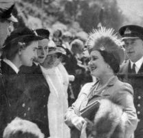 The Queen meets WREN sisters