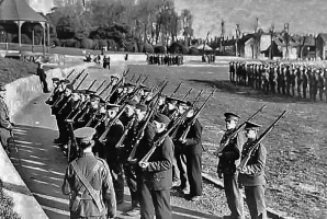 Recruits on People's Park in 1914