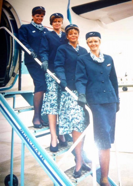 File:F19AirUKStewardesses.jpg