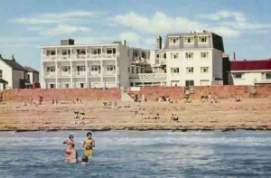 Greve d'Azette Hotel was built as a private house by the Beghin family, who founded town-centre shoe shops.