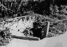 Le Pont abreuvoir, St Mary