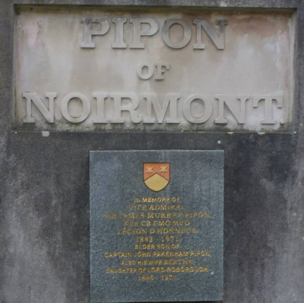 File:StBPiponMemorial.jpg