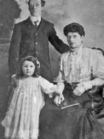 William John Gillard with wife Alice and eldest daughter Florence Olivia