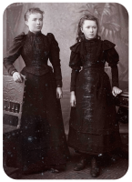 Annie and Louisa Barette