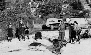 Snow in 1968 - a Jersey Evening Post photograph