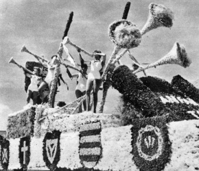 Chamber of Commerce float in 1961 from Illustrated London News