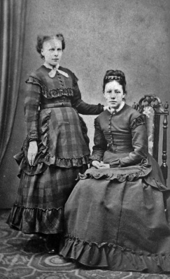 A portrait by Dubreuil, taken between 1869 and 1880, when he was in business at 52 New Street. He earlier operated from 2 Peter Street between 1862 and 1868, and then at 23 Colomberie from 1881 to 1882