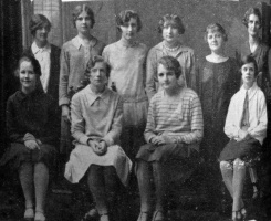 Telephone girls in 1926