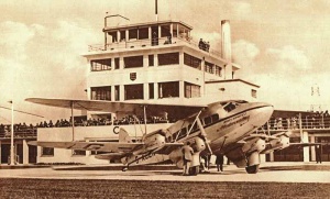 DH86 in front of the terminal