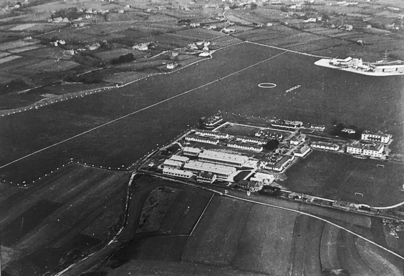 File:F17AirportBarracks1937.jpg