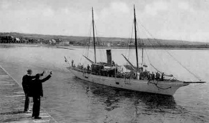 The Jersey boat leaves Carteret