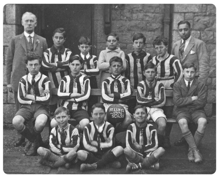 File:JoJo23StLuke'sSchoolFootball1926.png