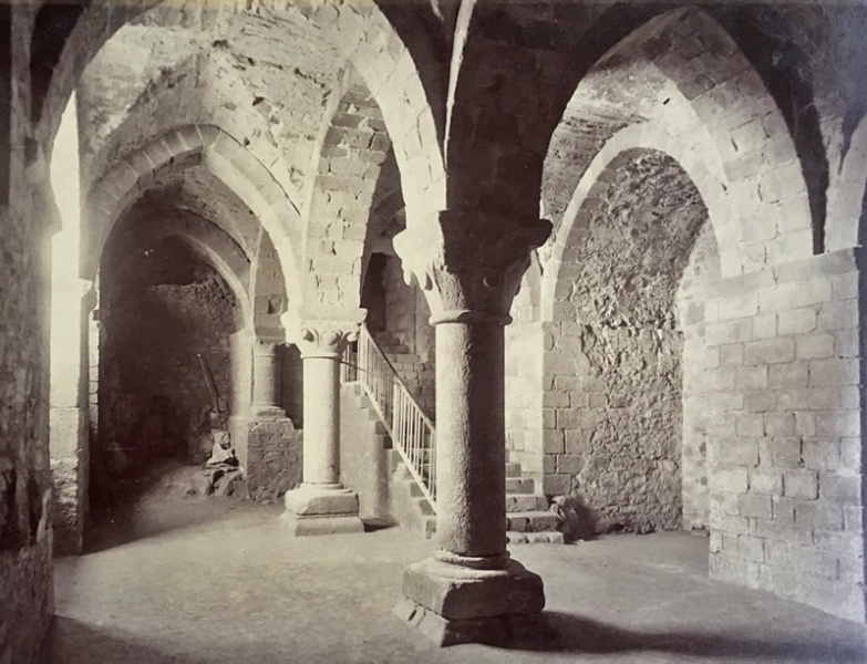 File:D18MontStMichel1899Crypt2.jpg