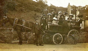 James Hibbs and family on a carriage outing to Rozel in 1909