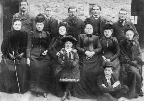 Alfred Desire Louis Langlois and family