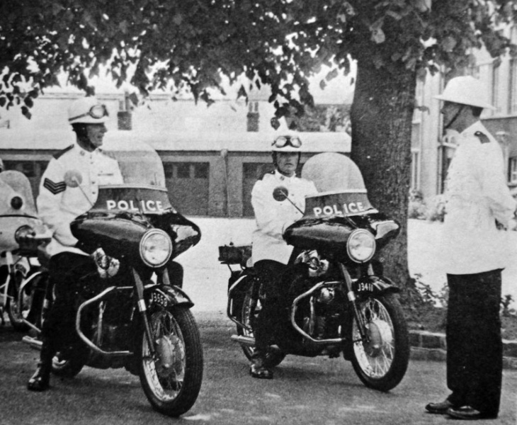 File:JC16PoliceMotorcycles.jpg