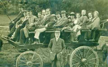 A charabanc from the 1910s