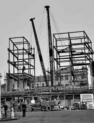 Construction work on the new hotel in 1938