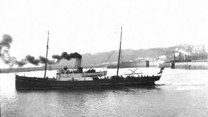 Courier II at St Peter Port